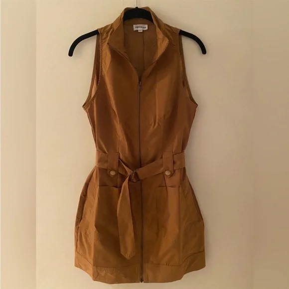 superdown Tan Sleeveless Dress - Picture 2 of 2